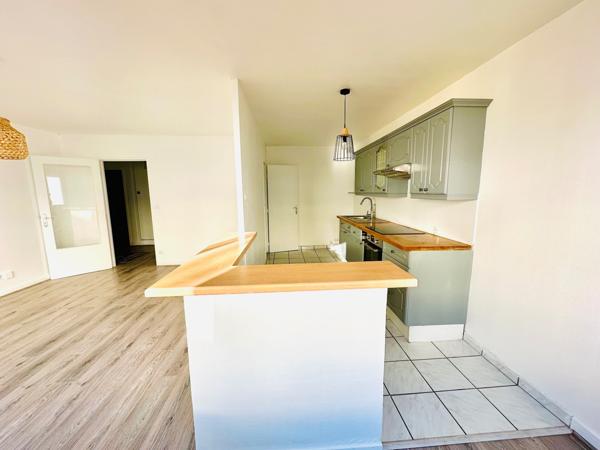 Appartement rénové de 90m²