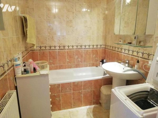 BESANCON  QUARTIER LA BOULOIE APPARTEMENT T5 EN VIAGER