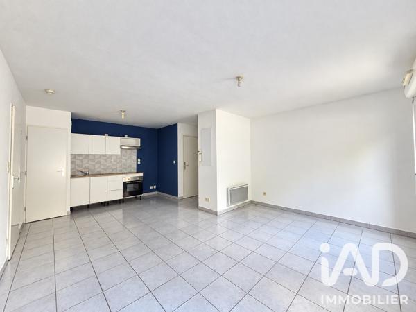Location appartement 2 pièces 46 m² Sedan