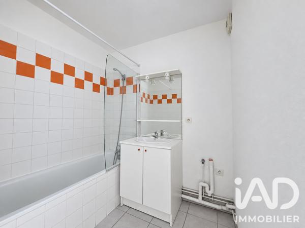 Location appartement 2 pièces 46 m² Sedan