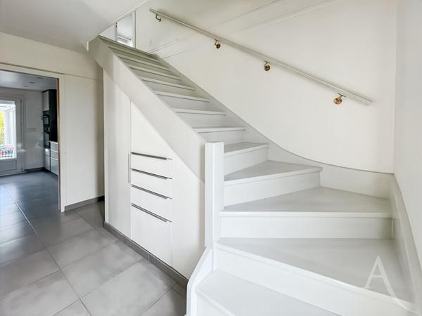 Maison 6 pièces Sainte Geneviève Des Bois