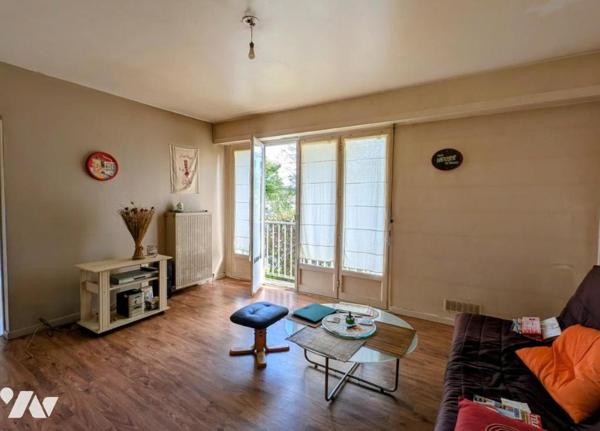 NANTES - Longchamp - Appartement T2 à rénover 42m² + parking + cave