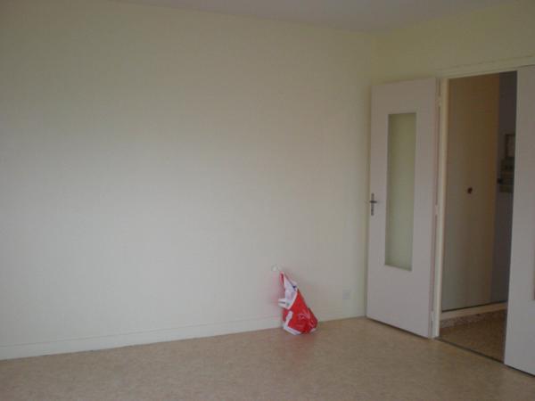 Appartement à louer    2 pièces • 48,30 m2 Saint-Benoît-du-Sault