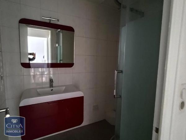 Appartement à louer 2 pièces 48.97m² Périgueux (24000)