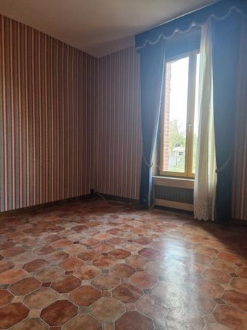 Maison à vendre 5 pièces GRACES (22)
