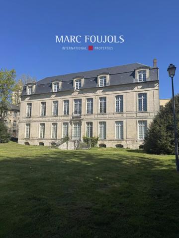 Hôtel particulier inscrit au titre des Monuments Historiques – Centre historique de Senlis