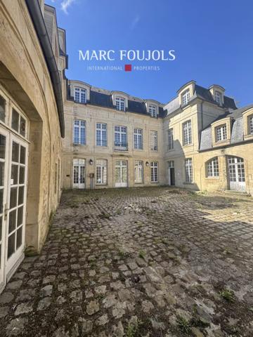 Hôtel particulier inscrit au titre des Monuments Historiques – Centre historique de Senlis