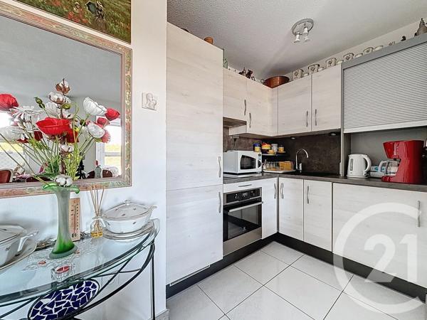 Appartement à vendre  2 pièces - 41,42 m 2   SETE  - 34