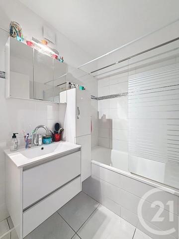 Appartement à vendre  2 pièces - 41,42 m 2   SETE  - 34