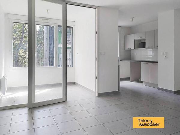 Appartement 2 pièces                                        - 44800 Saint-Herblain - Saint-Herblain Nord-Sillon-Thébaudières Réf : 123811