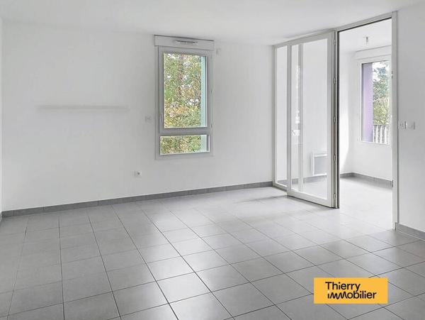 Appartement 2 pièces                                        - 44800 Saint-Herblain - Saint-Herblain Nord-Sillon-Thébaudières Réf : 123811