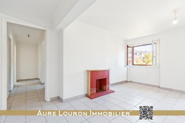Arreau (65240) APPARTEMENT 4 PIÈCES 74.6m² AVEC BALCONS ET CAVE AU CŒUR DU VILLAGE D'ARREAU
