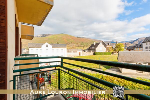 Arreau (65240) APPARTEMENT 4 PIÈCES 74.6m² AVEC BALCONS ET CAVE AU CŒUR DU VILLAGE D'ARREAU