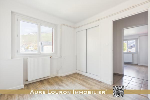 Arreau (65240) APPARTEMENT 4 PIÈCES 74.6m² AVEC BALCONS ET CAVE AU CŒUR DU VILLAGE D'ARREAU