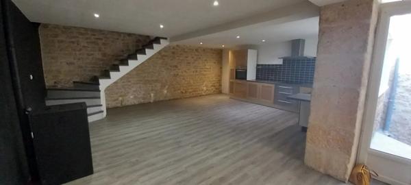 Immobilier Bagnols-sur-Cèze (30200) – Maison de ville 160m2 – 194 000 €