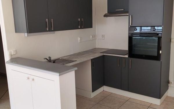 Appartement à vendre    3 pièces • 72 m2 Châlons-en-Champagne