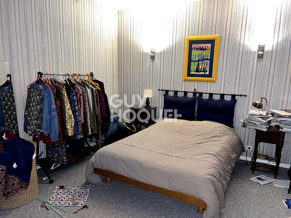 Longère en pierre à Elven 6 pièce(s) 165 m2 sur 2 hectares.