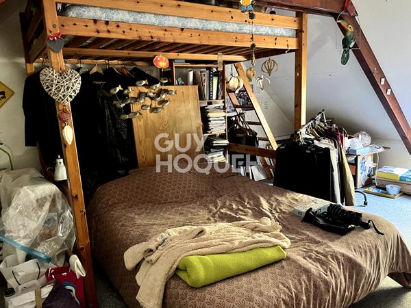 Longère en pierre à Elven 6 pièce(s) 165 m2 sur 2 hectares.