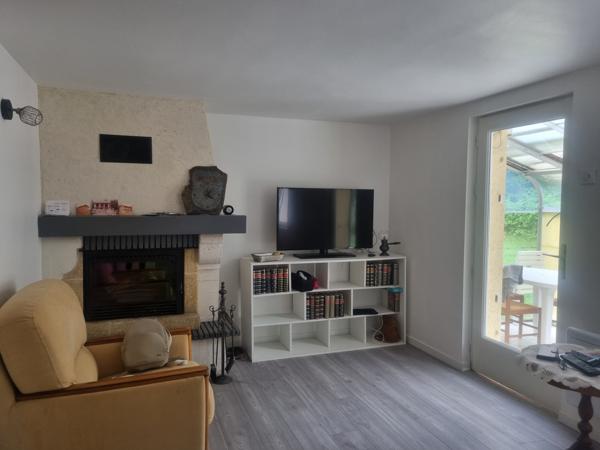 Maison de village 5 pièce(s) 4 chambre(s) 155 m²
