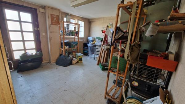 Maison 8 pièce(s) 5 chambre(s) 208 m²