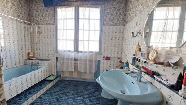 Maison 8 pièce(s) 5 chambre(s) 208 m²