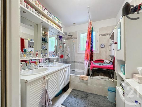 Maison à vendre  5 pièces - 121,40 m2 STE SAVINE - 10