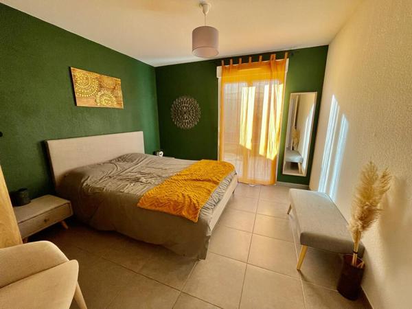 Appartement La Ciotat de 4 pièces de 80 m² avec terrasse ,jardin et garage