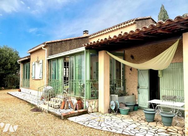VILLA T3 AVEC GARAGE 2 VERANDAS ET COMBLE AMENAGEABLE ABRI DE JARDIN A SAINT-MAXIMIN