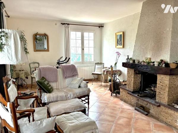 VILLA T3 AVEC GARAGE 2 VERANDAS ET COMBLE AMENAGEABLE ABRI DE JARDIN A SAINT-MAXIMIN