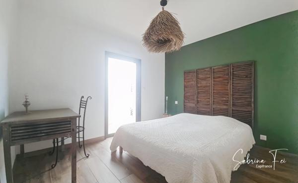 MAISON D'EXCEPTION A MARANS-131m²-3 CHAMBRES-PISCINE