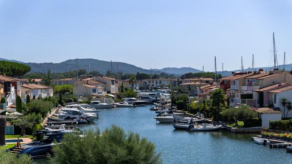 Vente Maison de maître Port Grimaud 8 Pièces 538 m²