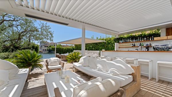 Vente Maison de maître Port Grimaud 8 Pièces 538 m²