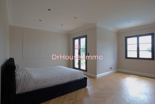 Maison à vendre 5 pièces de 215 m²