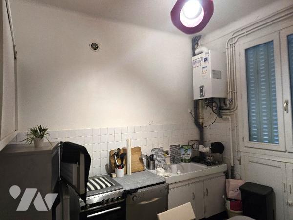 Appartement de 85 m², situé en centre-ville dans une petite copropriété