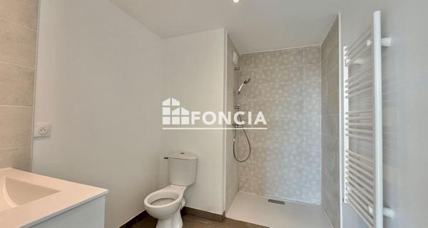 À vendre Studio 30.2 m² - Villefranche-sur-saône 69400