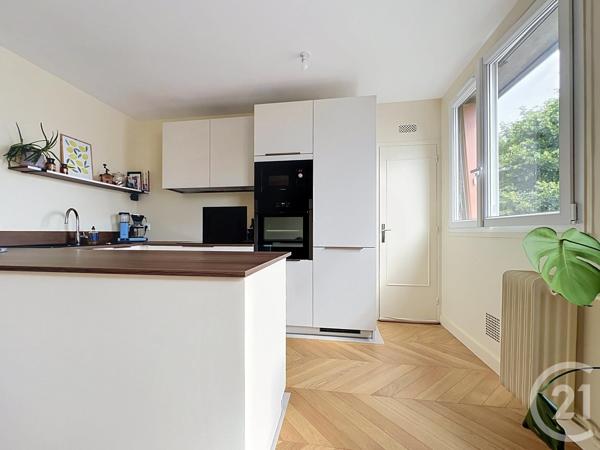 Appartement F3 à vendre  3 pièces - 59,04 m 2   PARIS  - 75020