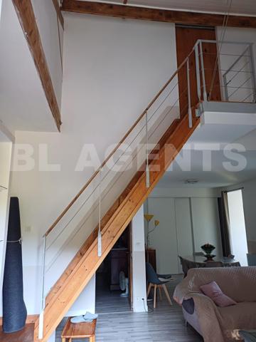 Maison individuelle de plain-pied T4/T5 ,130 m² habitables ,Terrain 2047 m² ,Vue dégagée sur les col