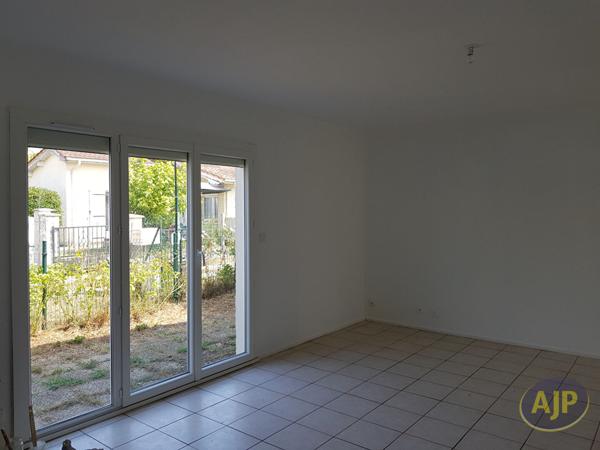 Location maison Lesparre Medoc : 832 € - AJP Lesparre Immobilier