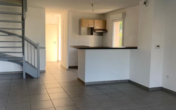 Maison à vendre    4 pièces • 85 m2 Aucamville