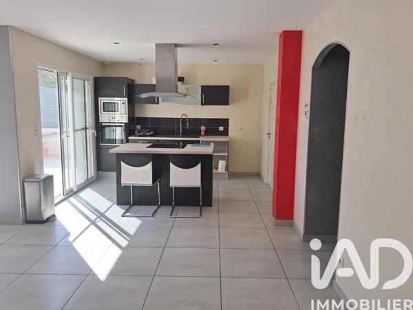 Maison à vendre 4 pièces 109 m² Sainte-Foy