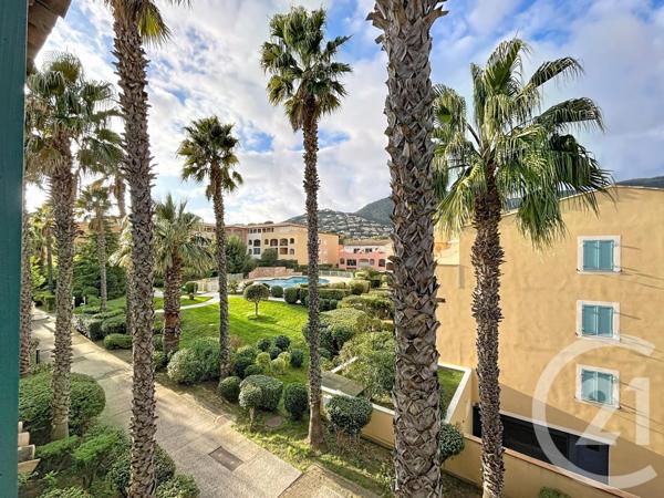 Appartement T4 à vendre  4 pièces - 52 m2 CAVALAIRE SUR MER - 83