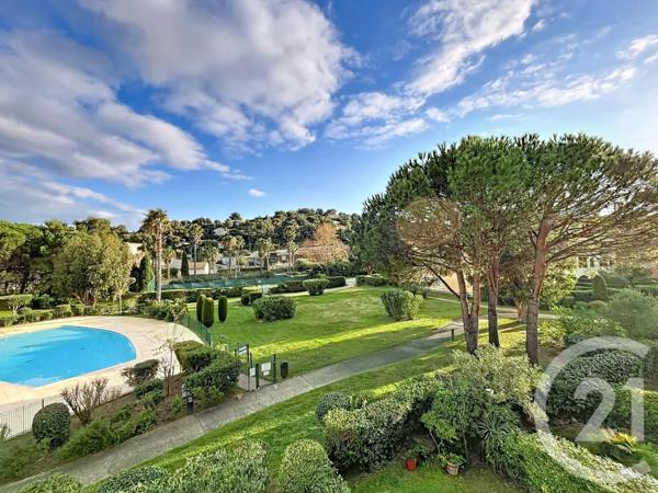 Appartement T4 à vendre  4 pièces - 52 m2 CAVALAIRE SUR MER - 83