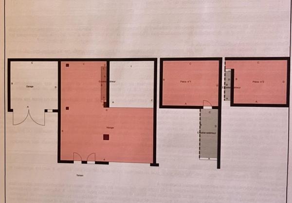 Bâtiment de 139 m² avec Garage et Parking