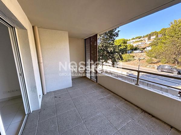 SETE CORNICHE T2 TERRASSE PARKING A VENDRE