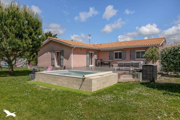 Maison à vendre 469 040 € Mios 6 p 136 m² DPE C