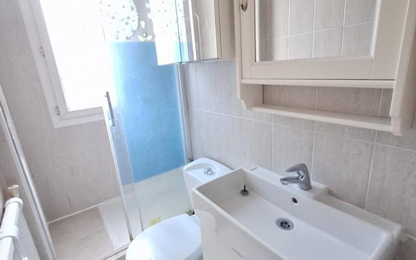 Appartement à louer    2 pièces • 42,17 m2 Villemomble