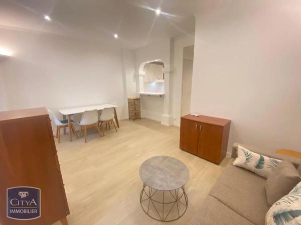 Appartement à louer 1 pièce 26.79m² Nice (06000)