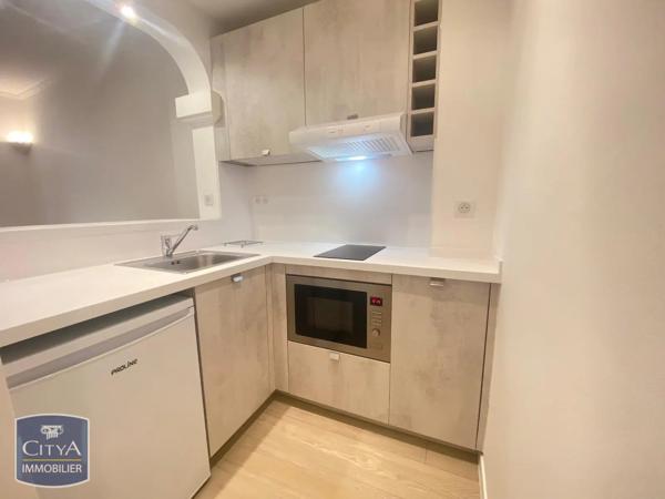 Appartement à louer 1 pièce 26.79m² Nice (06000)