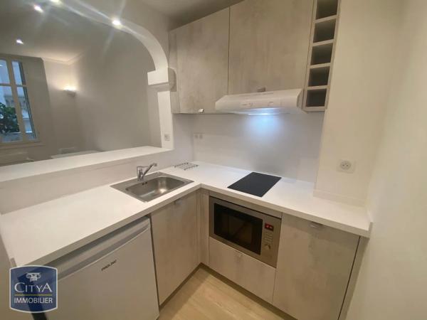 Appartement à louer 1 pièce 26.79m² Nice (06000)