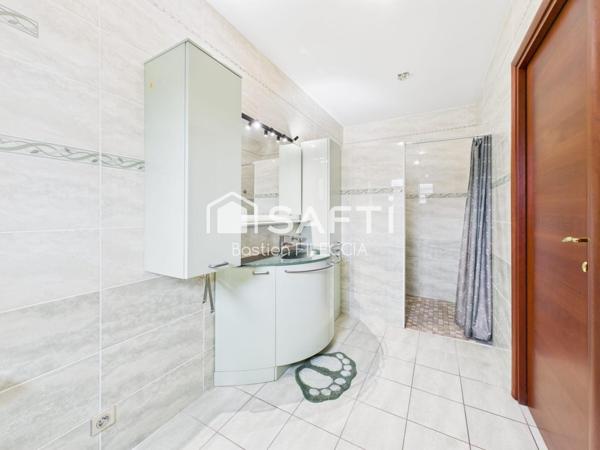 Une villa exceptionnelle avec son terrain de 3246 m2